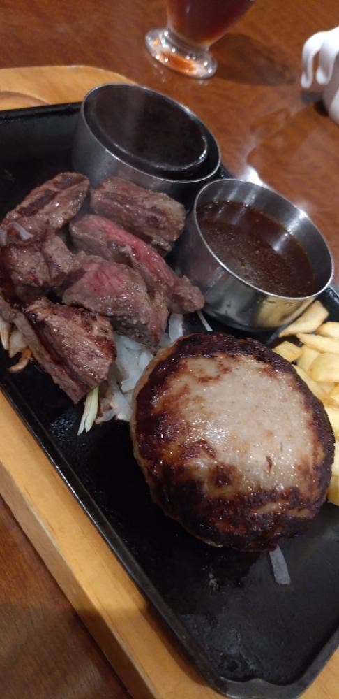 ヴィクトリアステーション 旭町店