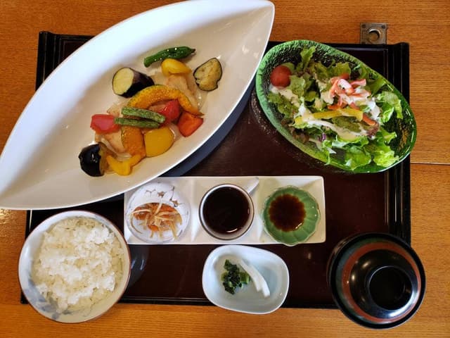鉄板ダイニング ラパン - サブ画像1