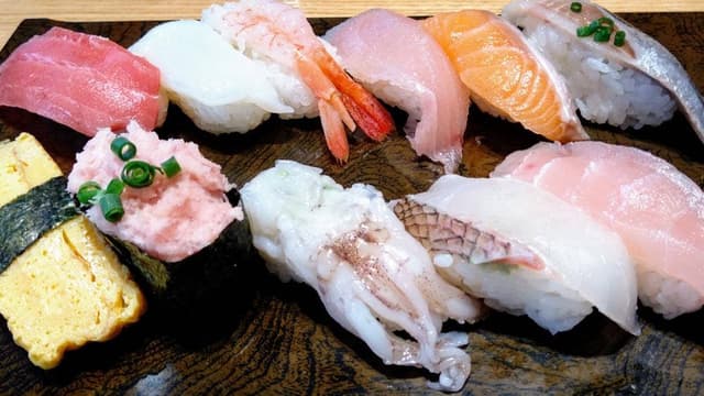 すし食いねぇ！ 高岡南店 - サブ画像2