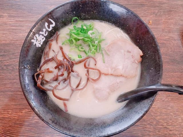 極とん 三吉店 - サブ画像3