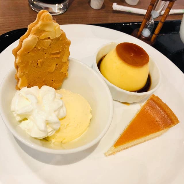 カフェモロゾフ 神戸ハーバーランドumie 店 - サブ画像2