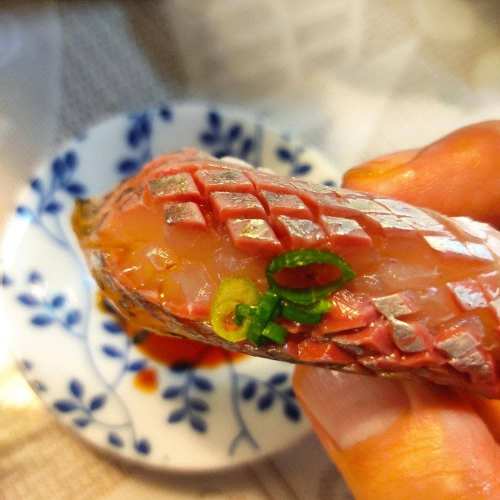 新屋鮨めじろ台本店