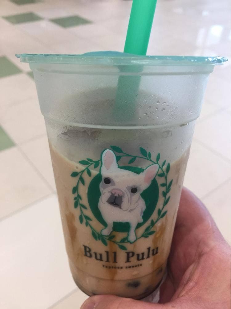 Bull Pulu みのおキューズモール店