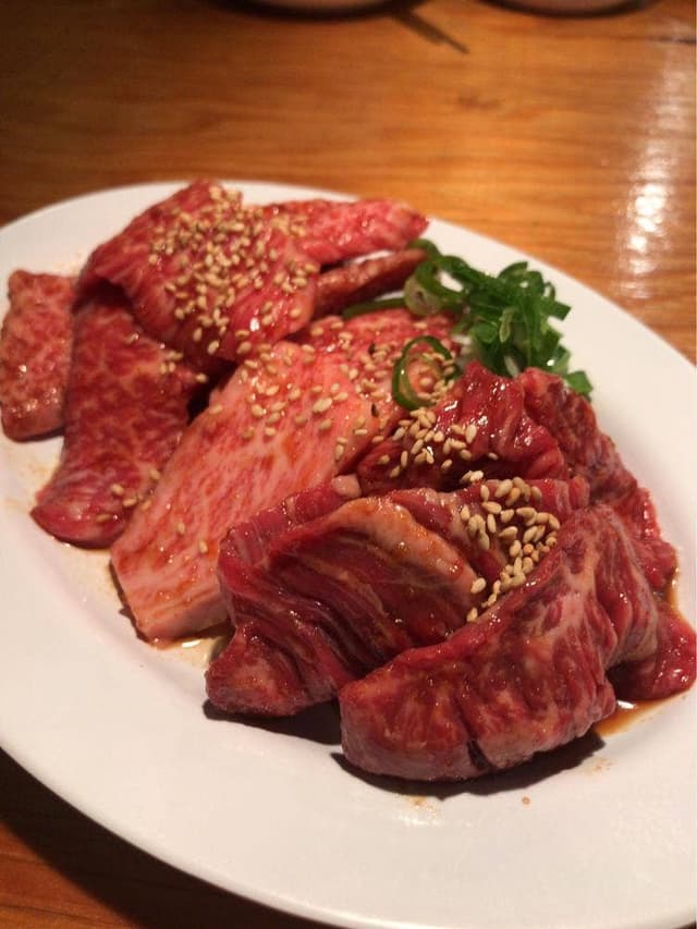 炭火焼ホルモン やきや - サブ画像1