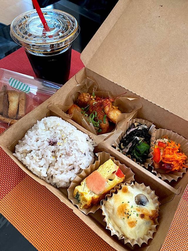 にじいろcafe - サブ画像2