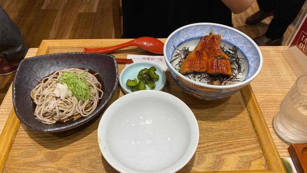 ひぐちさいさきや築町店