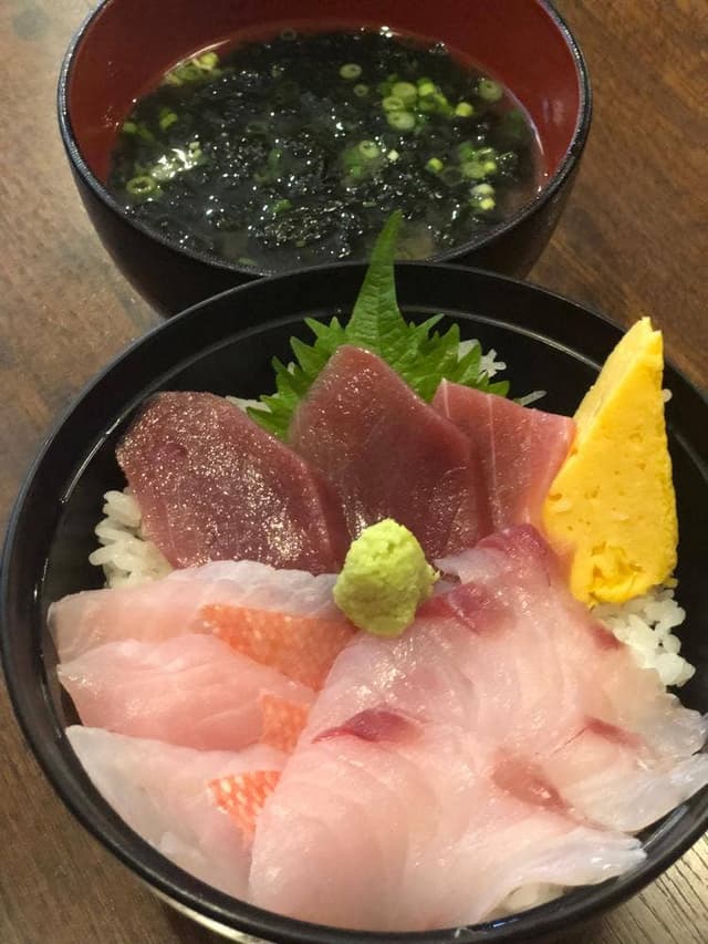しらす市場 - サブ画像1