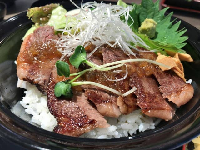 銀山亭の肉食堂 アイランドアイ - サブ画像2