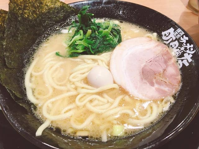 横浜家系ラーメン 町田商店 草加店 - サブ画像2