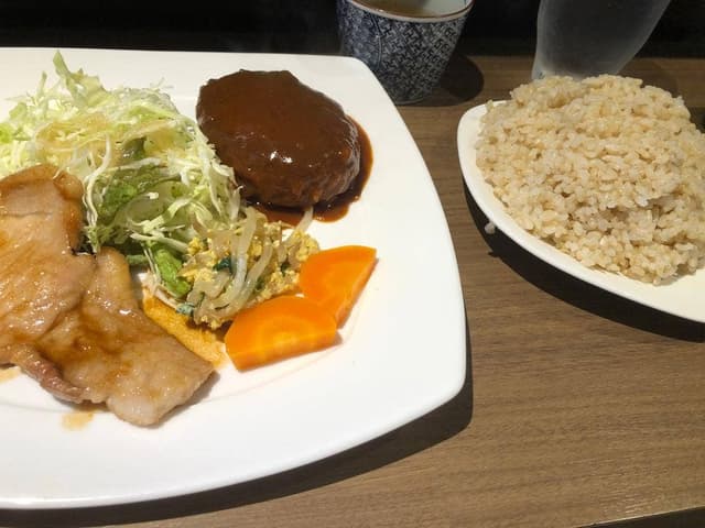 洋食 まつおか - サブ画像3