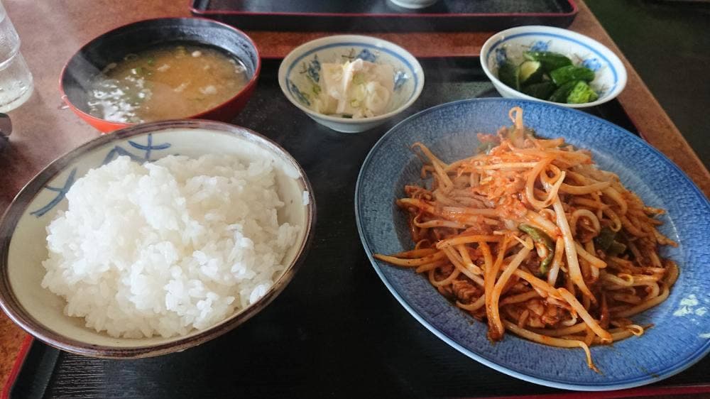 レオスレストラン