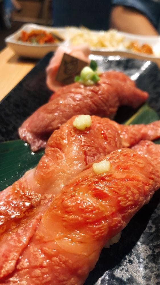 焼肉居酒屋 ともさんかく 本店別館 - サブ画像1