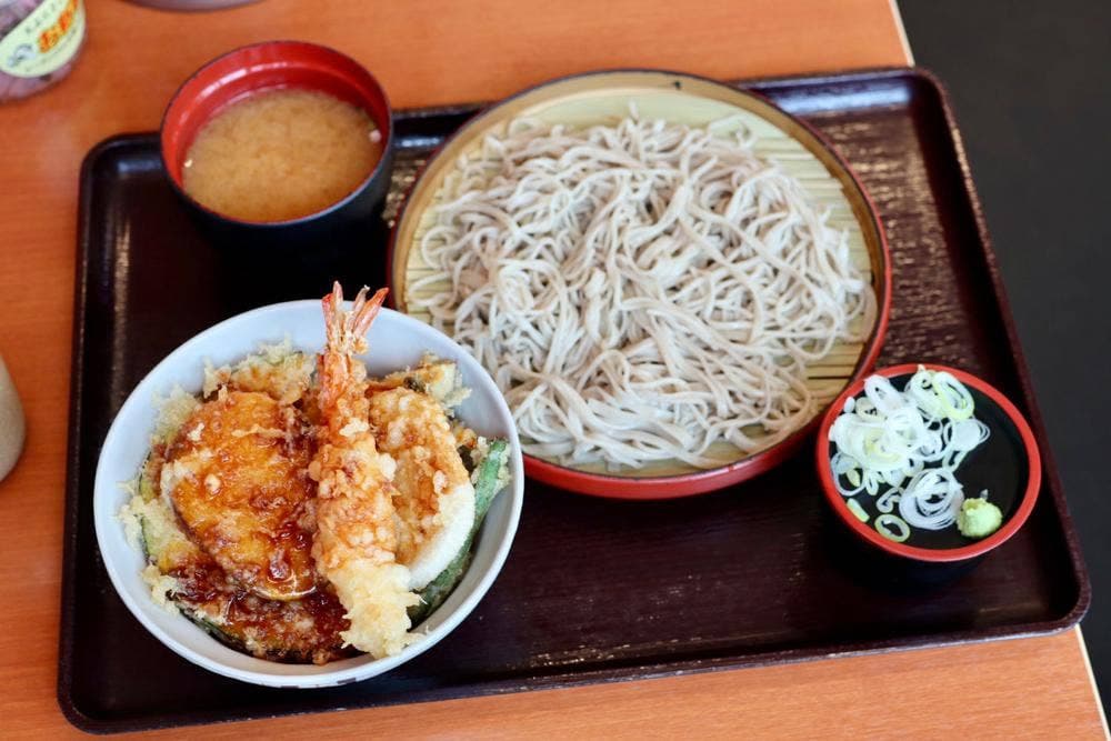 天丼てんや 植田焼山店