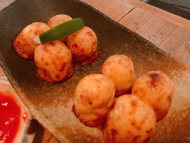 LAFF BAR&KITCHEN - サブ画像1