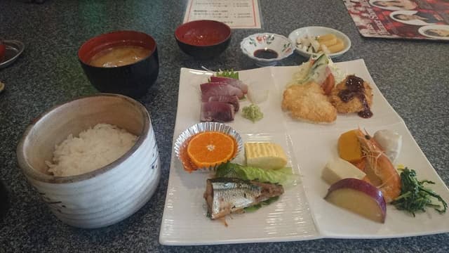 すみれ坂 - サブ画像1