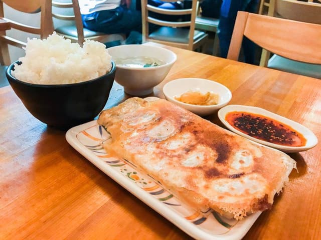 餃子酒場 小木屋 - サブ画像2