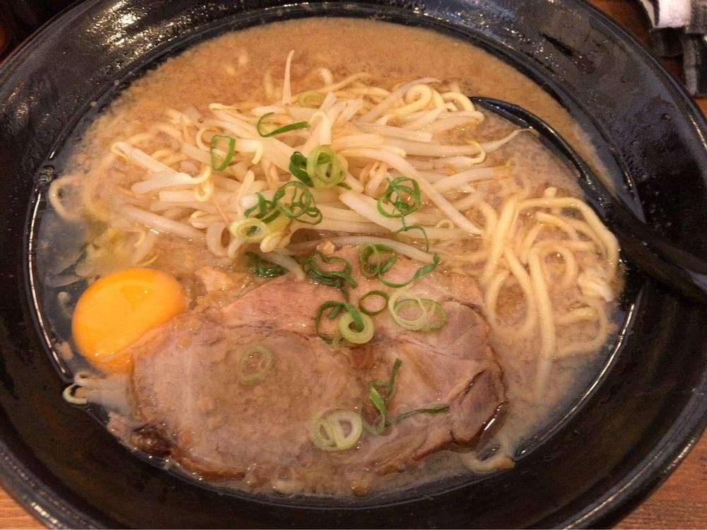 ごぞうらぁめん 鶴市店