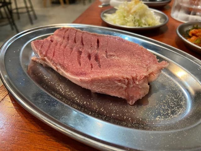 焼肉・ホルモン 名嘉真 - サブ画像2