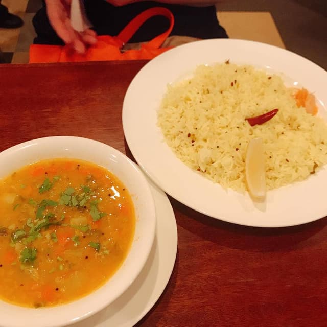 南インド料理 ガネーシュ - サブ画像2