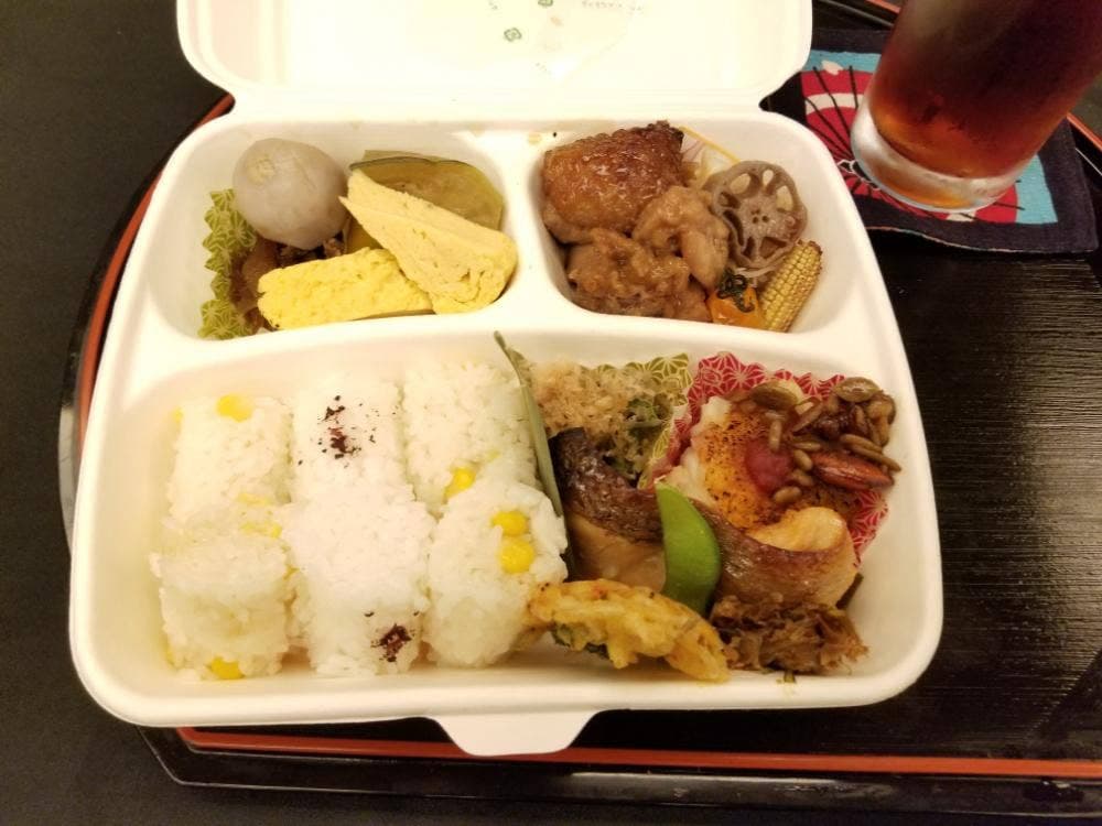 松井本館 ランチカフェ