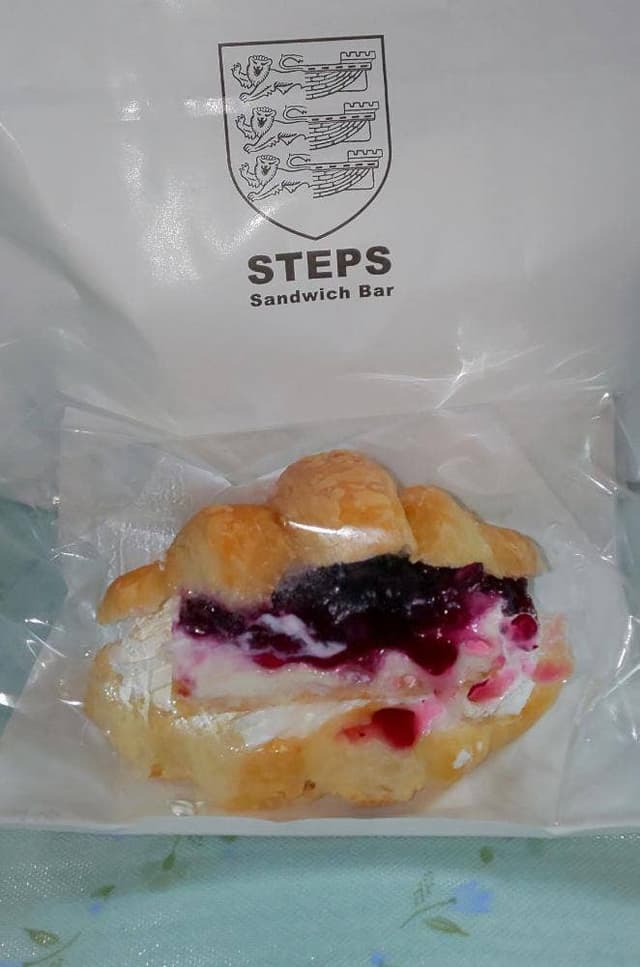 STEPS Sandwich Bar - サブ画像1