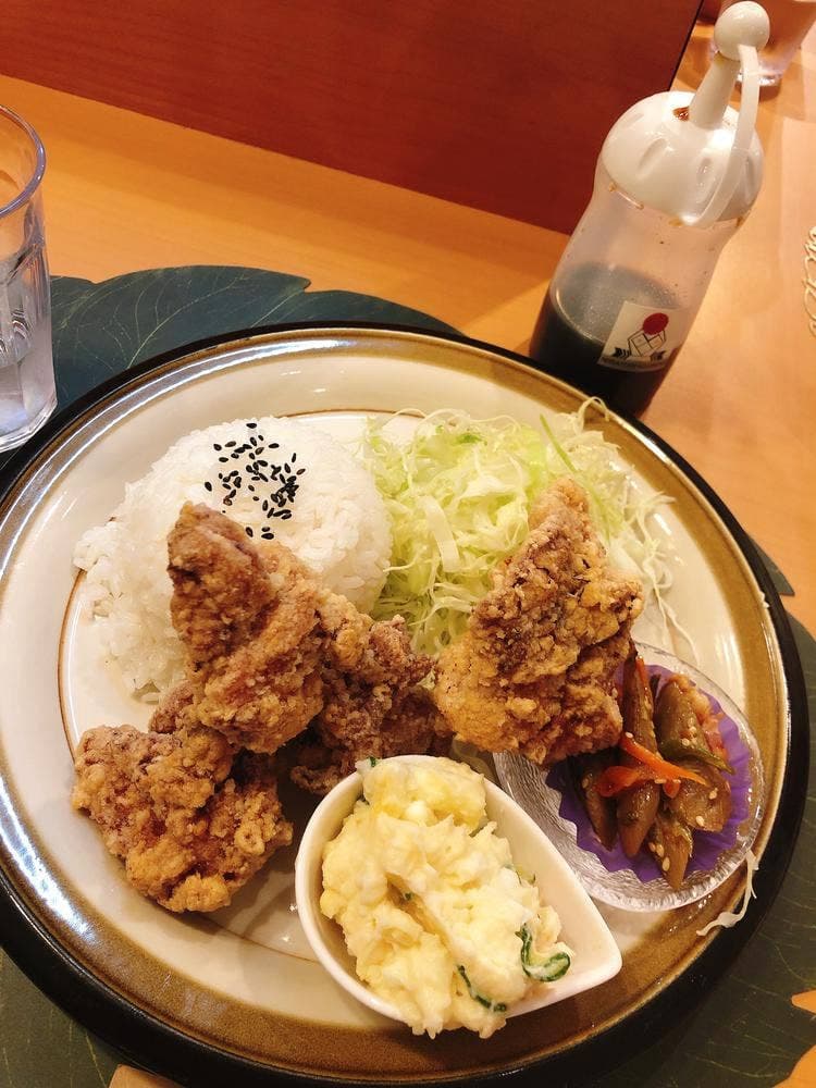 ニワトリ兒次郎