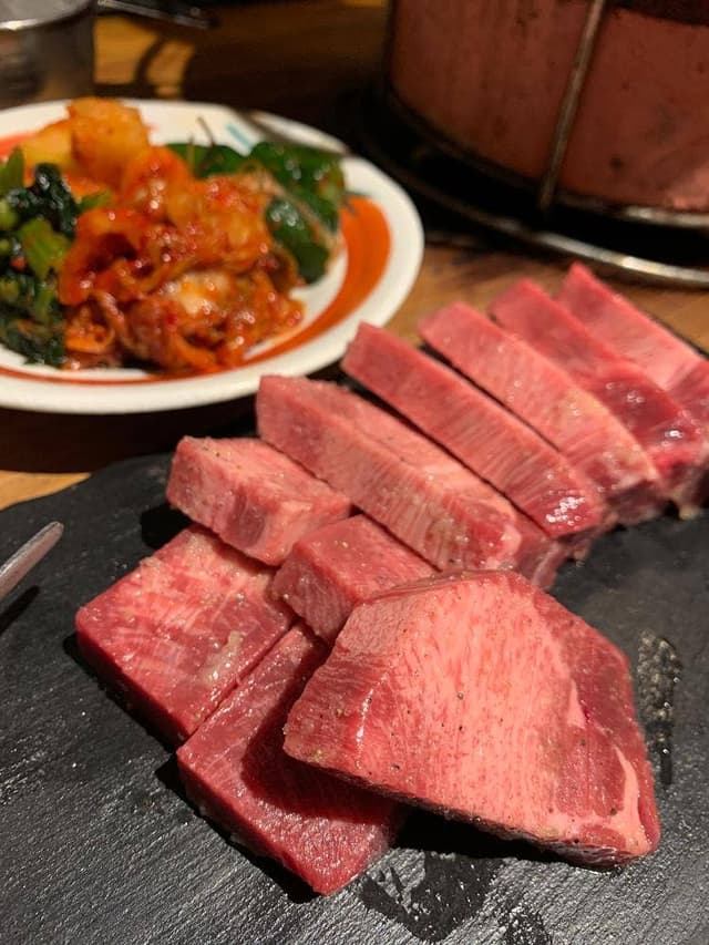 炭火焼肉 ひだや 磨屋町店 - サブ画像1