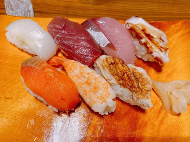 よしひら寿司 - サブ画像2