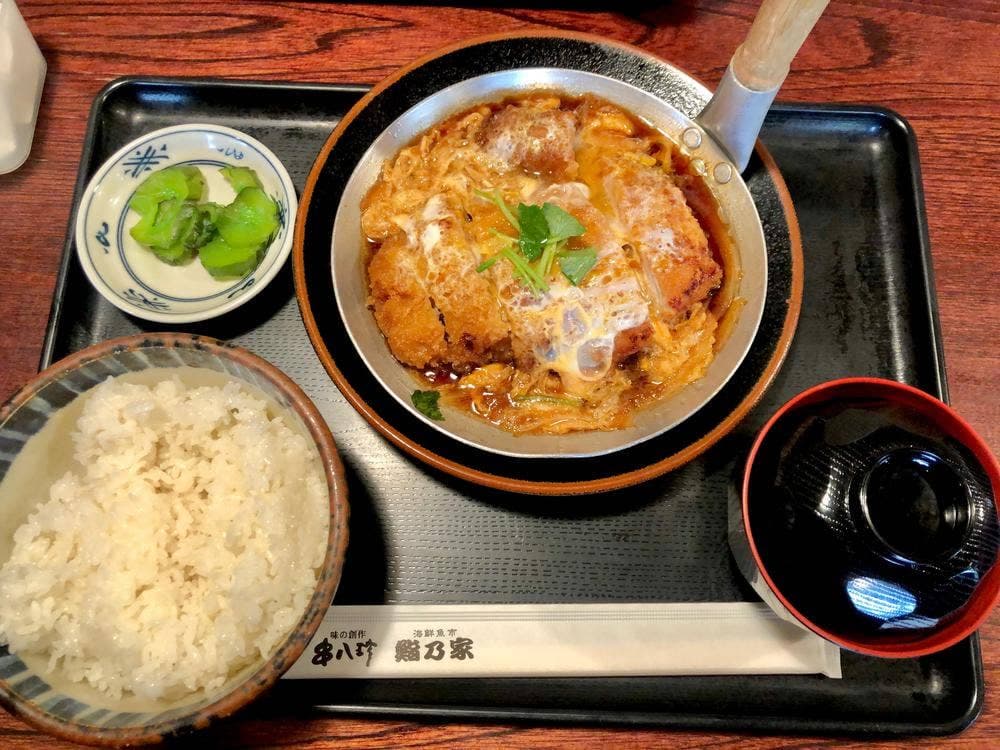 元祖やきとり串八珍 茅場町店