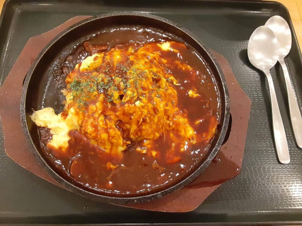 鉄板オムライス