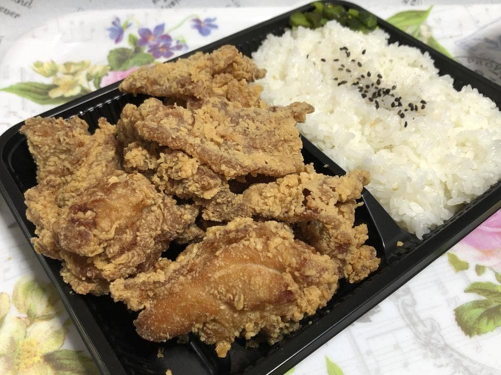 からあげ まるなか