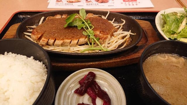 旬菜鮮魚 四季菜々 新浦安店 - サブ画像1
