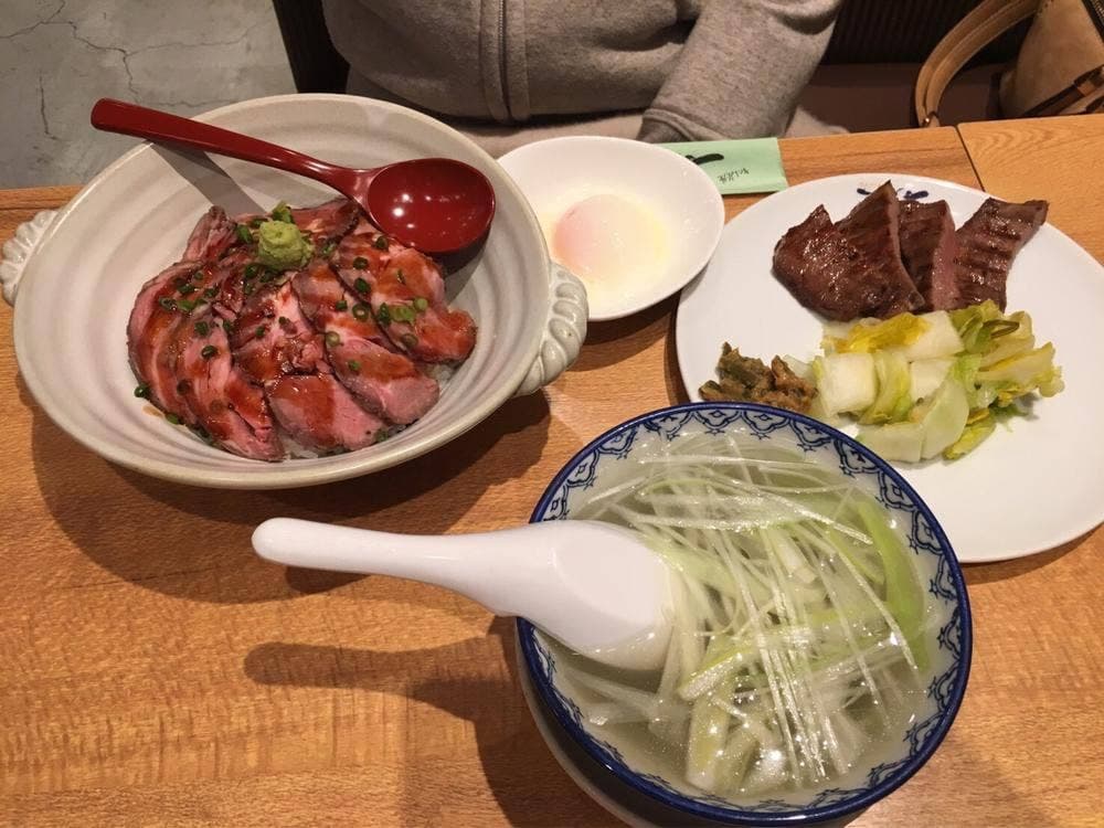 牛たん炭焼 利久 富谷あけの平店