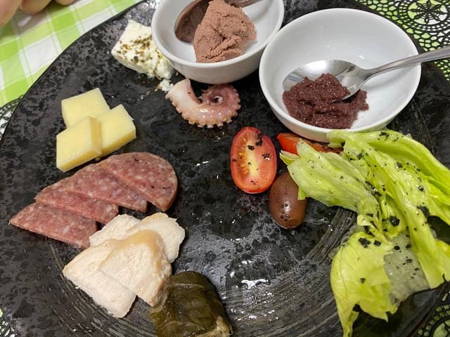 MEZES SANTORINI - サブ画像1