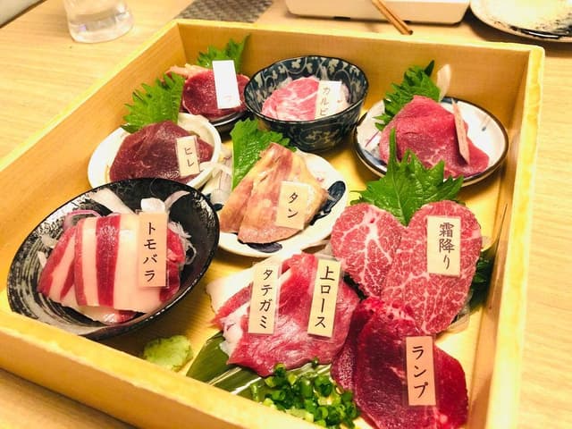 個室 馬刺し肉寿司 たてがみ 名古屋駅前店 - サブ画像1