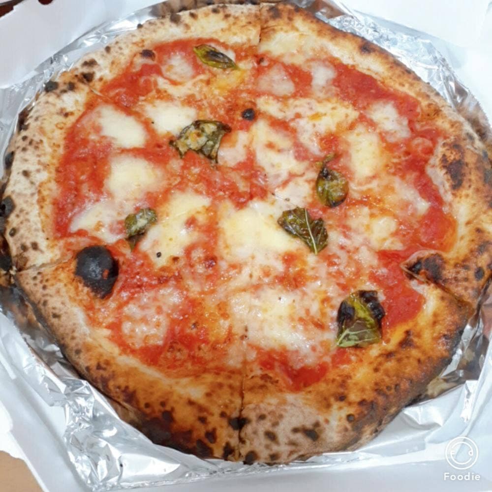 Trattoria e Pizzeria LUNETTA