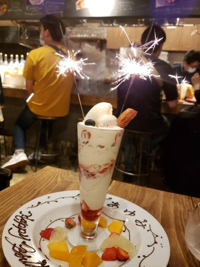 SWEETS CAFE and BAR ROJIURA CAFÉ - サブ画像3