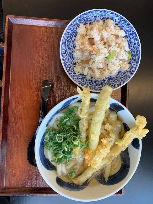 手打ち 華新うどん - サブ画像1
