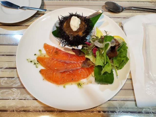 シェ・モア - サブ画像1