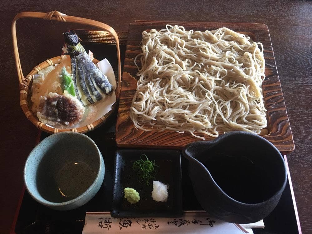 日本料理と蕎麦 魚哲