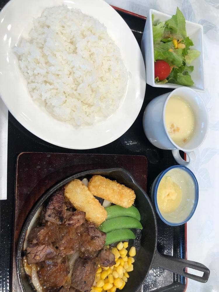 瀬板の森北九州ゴルフコース レストラン