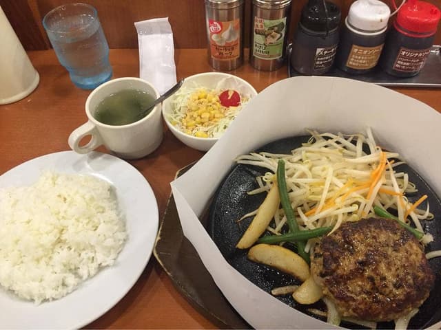 肉のはせ川 清田店 - サブ画像3