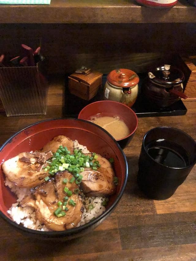 丼ぶり屋幸丼 大井町三ツ又店 - サブ画像2