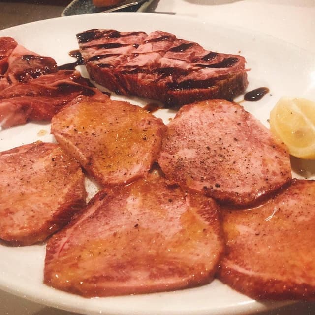 グッと、くる。炭火焼肉トラジ - サブ画像2