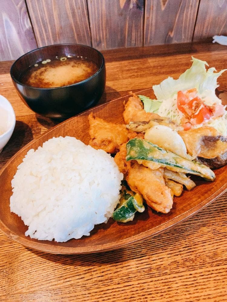 AJIYA