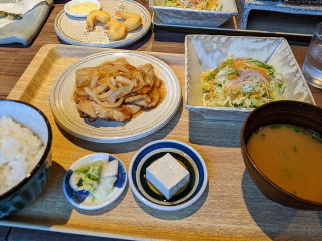 IKIDANE CYCLIST HOSTEL & CAFE SHIMANAMI - サブ画像1