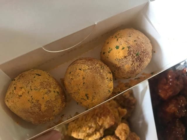 CRISPY CHICKEN n' TOMATO 戸越銀座店 - サブ画像1