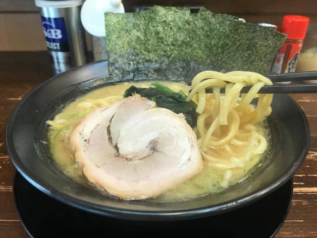 横浜家系ラーメン王子家 - サブ画像3