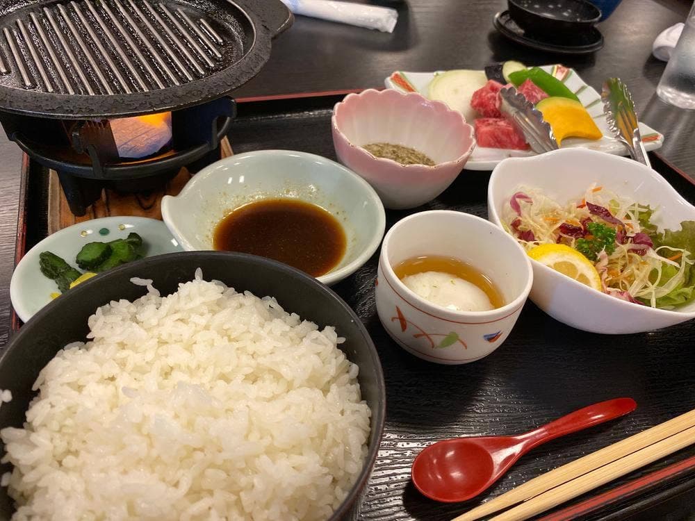 瀬戸大橋温泉 やま幸 食事処