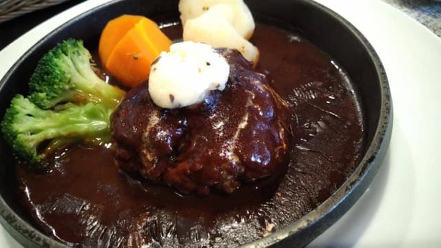 カフェレストラン アウトバースト&ポンタ - サブ画像1